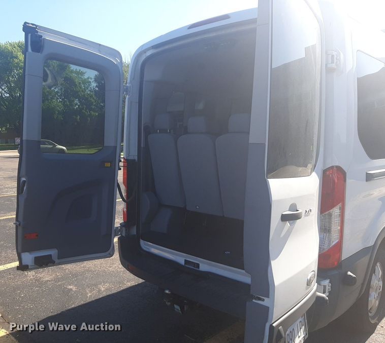 image for item NU9801 2017 Ford Transit 350 Wagon van