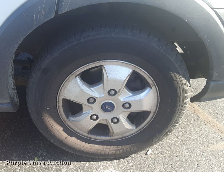 image for item NU9801 2017 Ford Transit 350 Wagon van