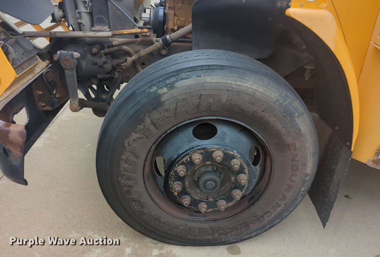 image for item NZ9718 2007 Blue Bird school bus