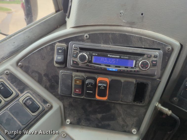 image for item NZ9719 2009 Blue Bird school bus