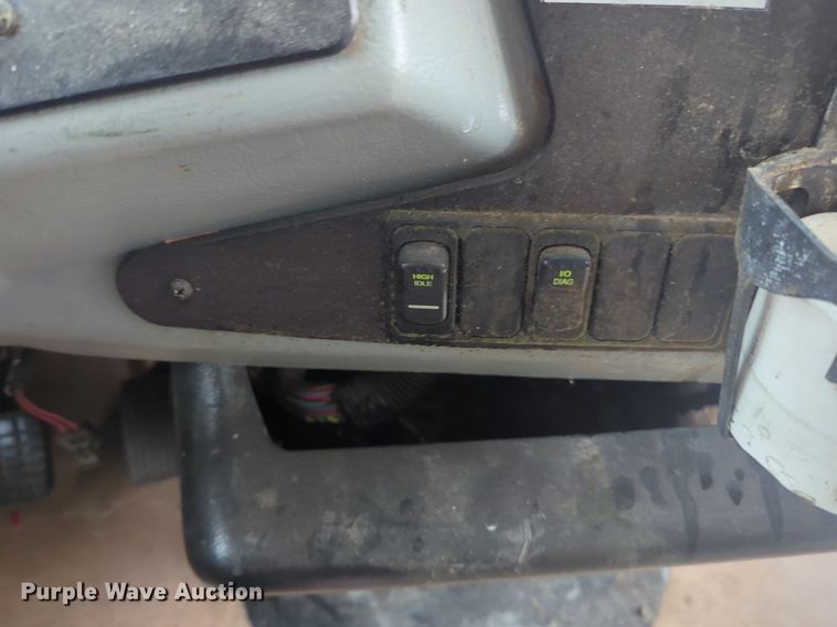 image for item NZ9719 2009 Blue Bird school bus