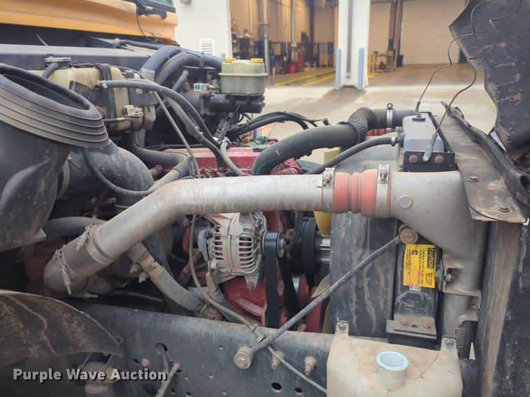 image for item NZ9719 2009 Blue Bird school bus