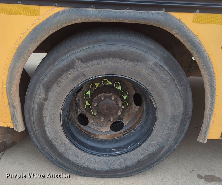 image for item NZ9719 2009 Blue Bird school bus