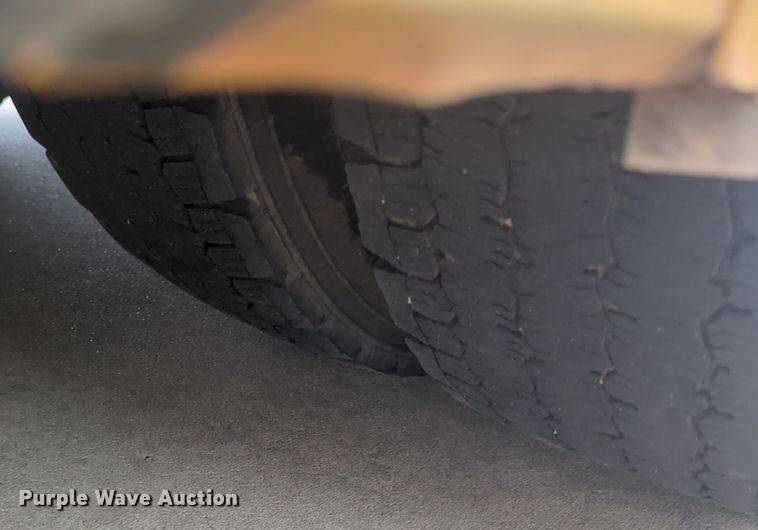 image for item NZ9719 2009 Blue Bird school bus