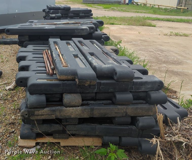 image for item NZ9721 Playground border