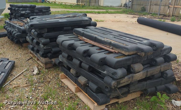 image for item NZ9721 Playground border