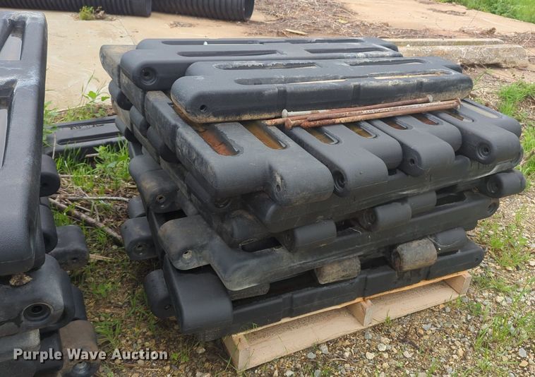 image for item NZ9721 Playground border