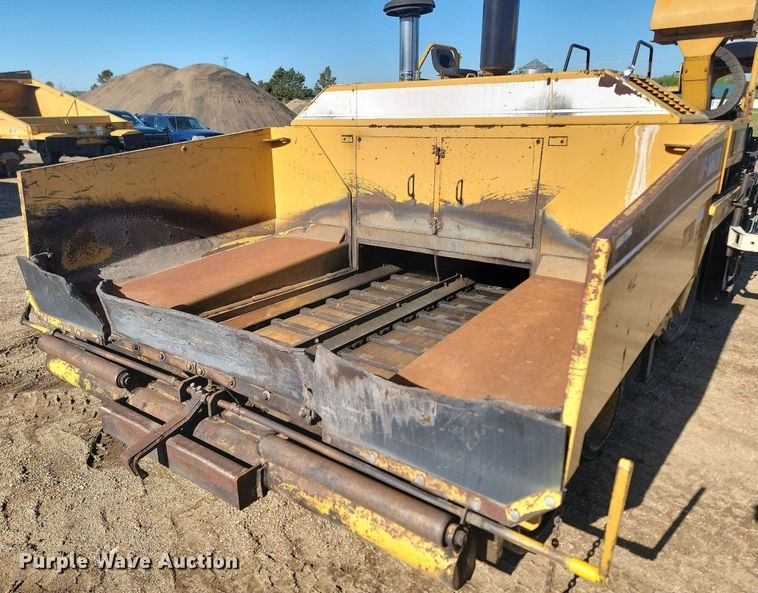 image for item NZ9840 2000 Caterpillar AP1000B paver