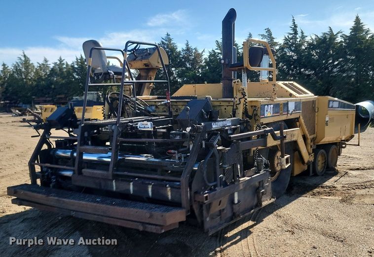 image for item NZ9840 2000 Caterpillar AP1000B paver