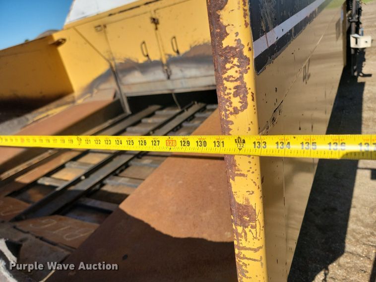 image for item NZ9840 2000 Caterpillar AP1000B paver