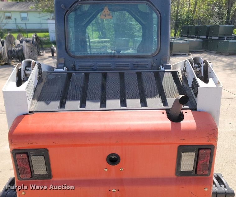 image for item NZ9841 2009 Bobcat S130 skid steer loader