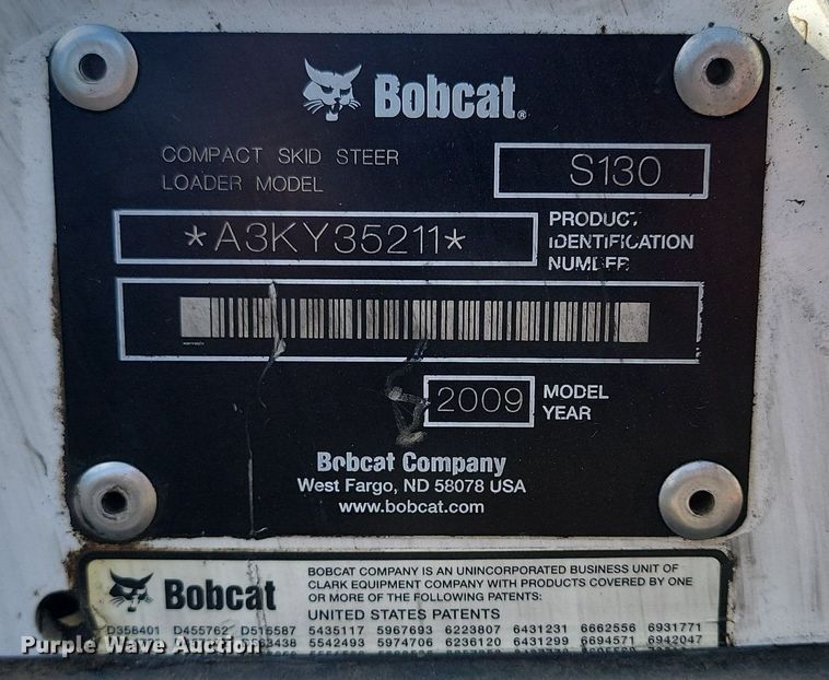 image for item NZ9841 2009 Bobcat S130 skid steer loader