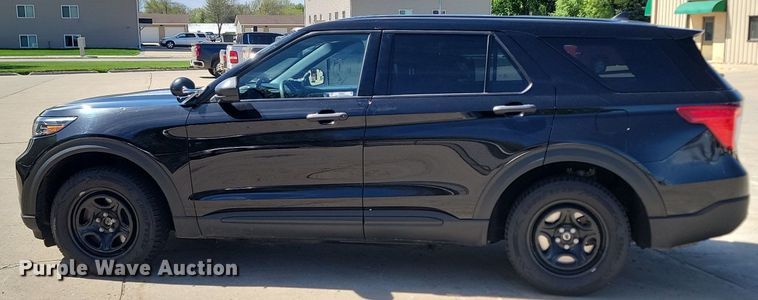 image for item NZ9842 2021 Ford  Explorer Police Interceptor  SUV