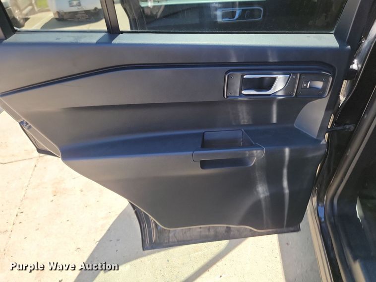 image for item NZ9842 2021 Ford  Explorer Police Interceptor  SUV