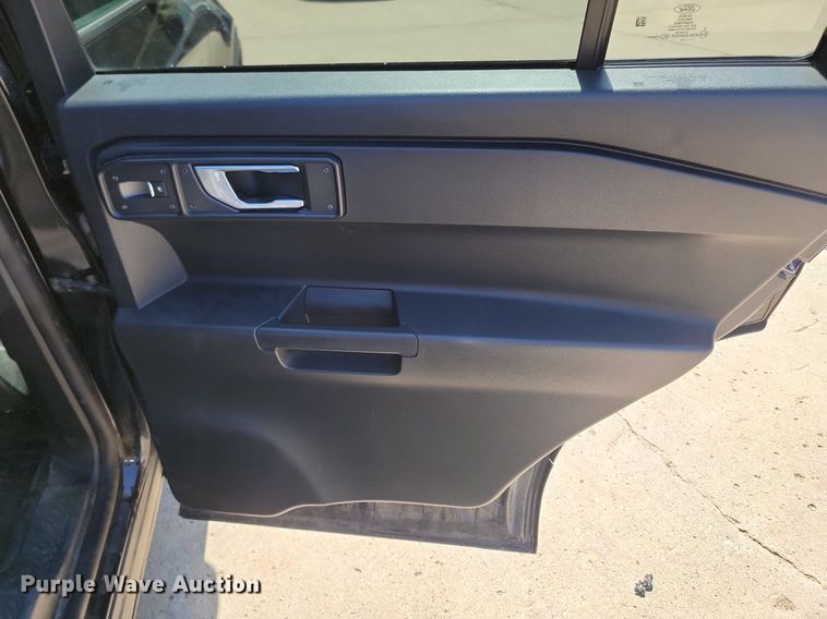 image for item NZ9842 2021 Ford  Explorer Police Interceptor  SUV