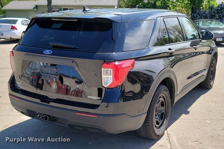 image for item NZ9843 2021 Ford  Explorers Police Interceptor  SUV