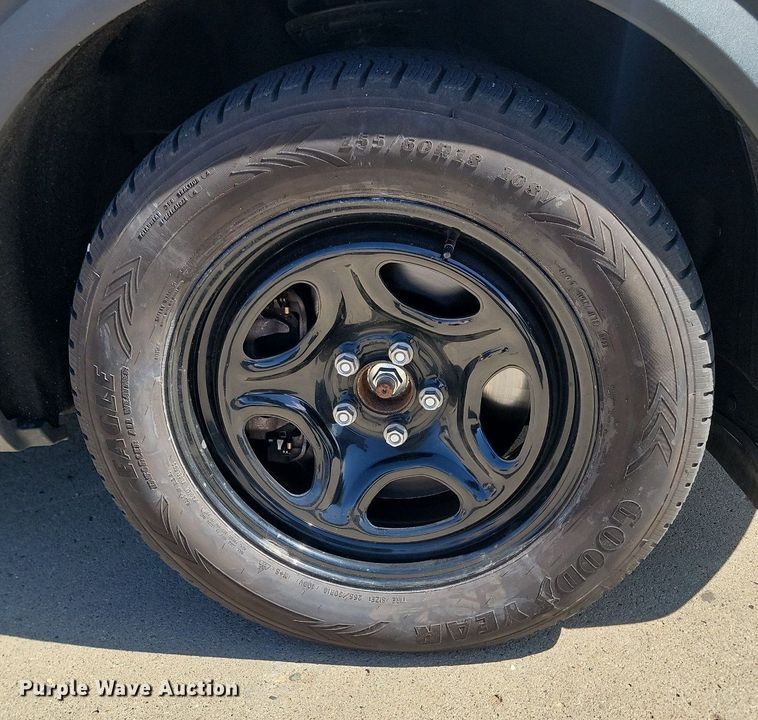 image for item NZ9843 2021 Ford  Explorers Police Interceptor  SUV