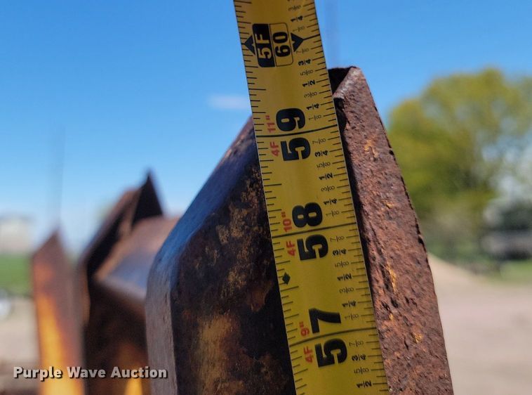 image for item NZ9847 1982 Degest utility trailer