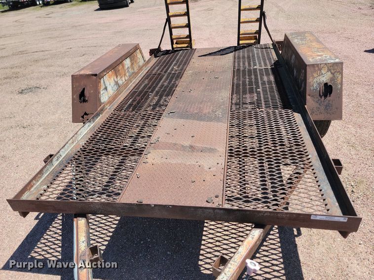 image for item NZ9847 1982 Degest utility trailer