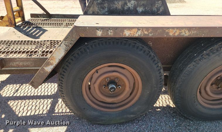 image for item NZ9847 1982 Degest utility trailer
