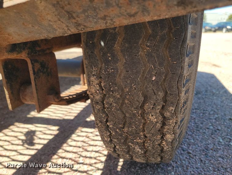 image for item NZ9847 1982 Degest utility trailer