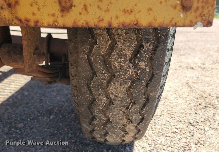 image for item NZ9848 1972 Work Horse utility trailer