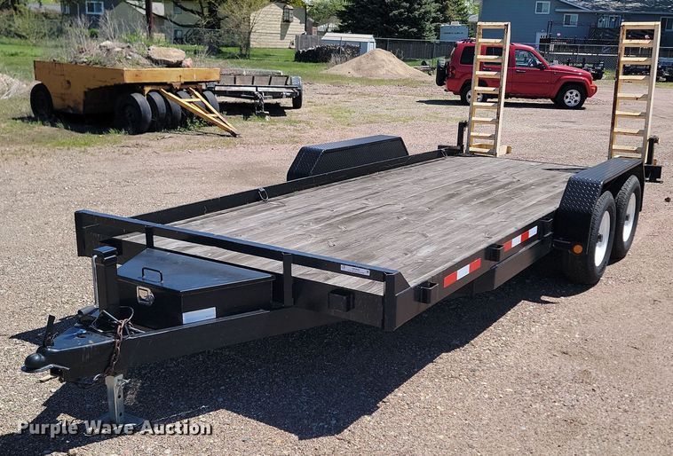 image for item NZ9849 2001 Road King 8x24 equipment trailer