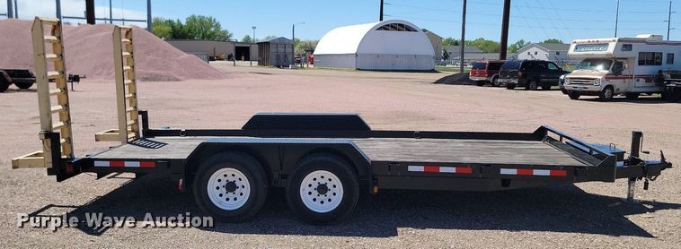 image for item NZ9849 2001 Road King 8x24 equipment trailer