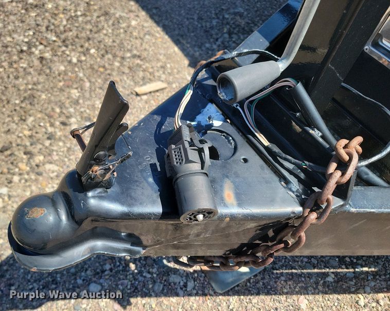 image for item NZ9849 2001 Road King 8x24 equipment trailer