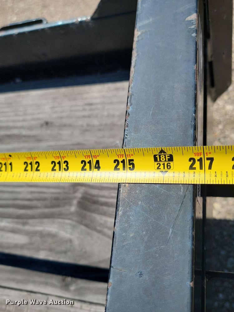 image for item NZ9849 2001 Road King 8x24 equipment trailer