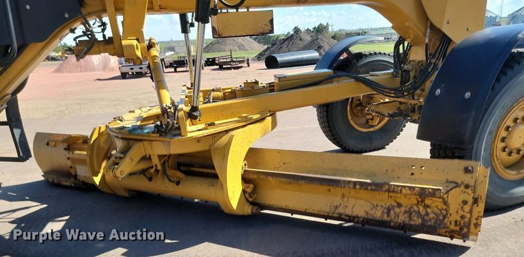 image for item NZ9851 2008 Caterpillar 140M motor grader