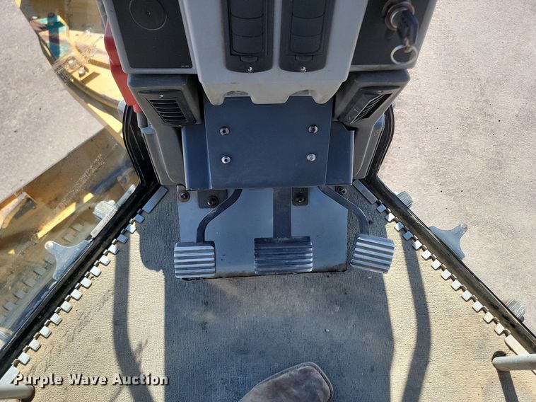 image for item NZ9851 2008 Caterpillar 140M motor grader