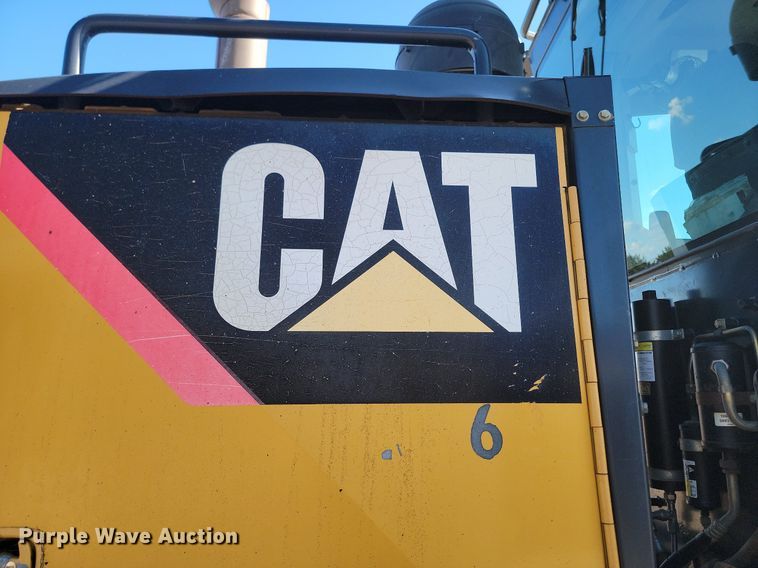 image for item NZ9851 2008 Caterpillar 140M motor grader