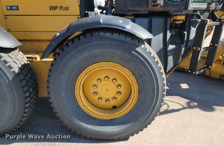 image for item NZ9851 2008 Caterpillar 140M motor grader