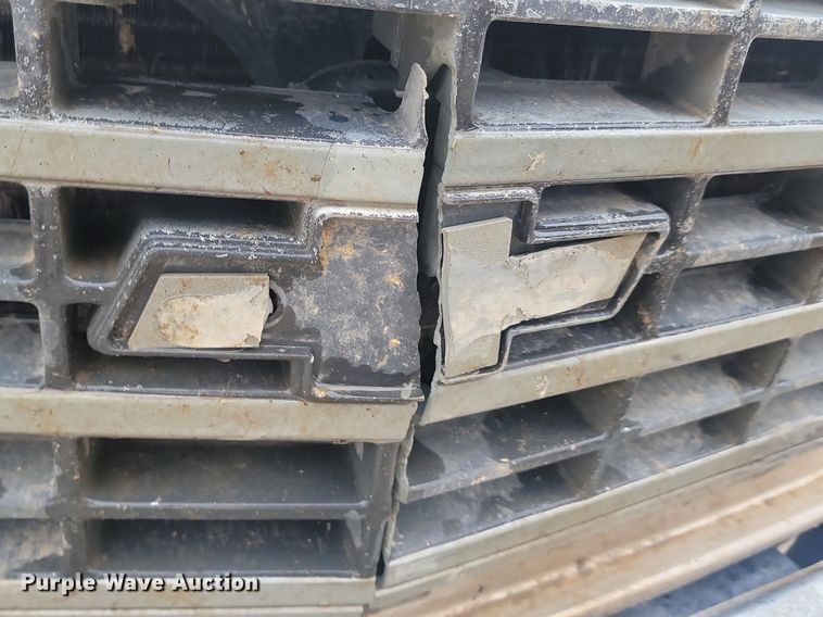 image for item NZ9853 1992 Chevrolet  2500 Ext. Cab utility bed pickup truck