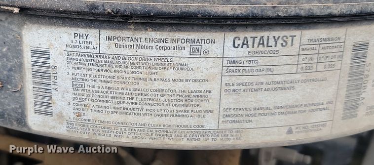 image for item NZ9853 1992 Chevrolet  2500 Ext. Cab utility bed pickup truck