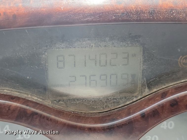 image for item NZ9868 2007 Mack Vision CXN613 semi truck