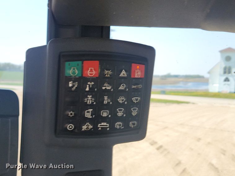 image for item NZ9869 2013 John Deere 772GP motor grader