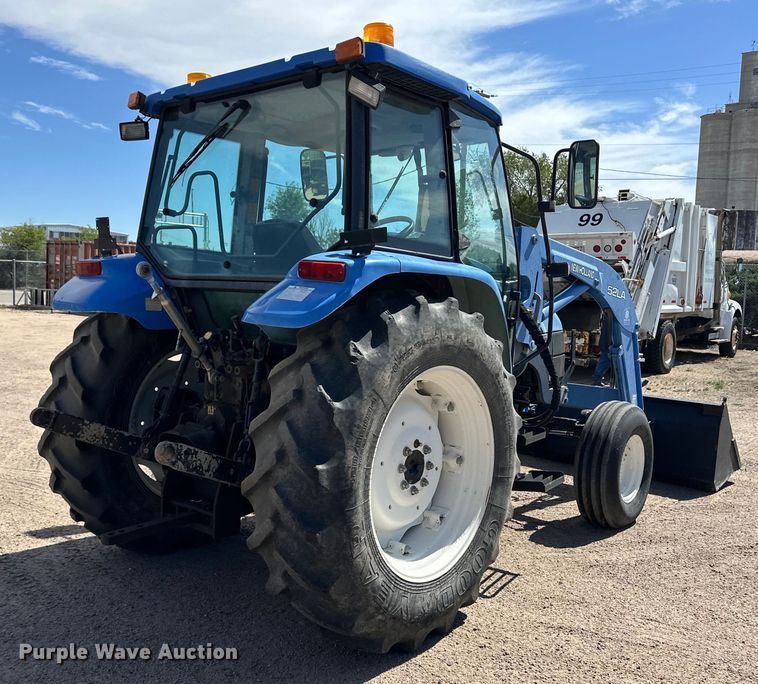 image for item OI9078 New Holland TL90 tractor