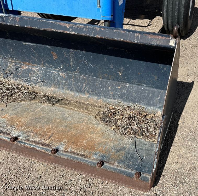 image for item OI9078 New Holland TL90 tractor