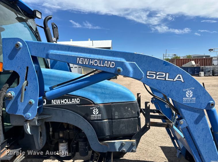 image for item OI9078 New Holland TL90 tractor