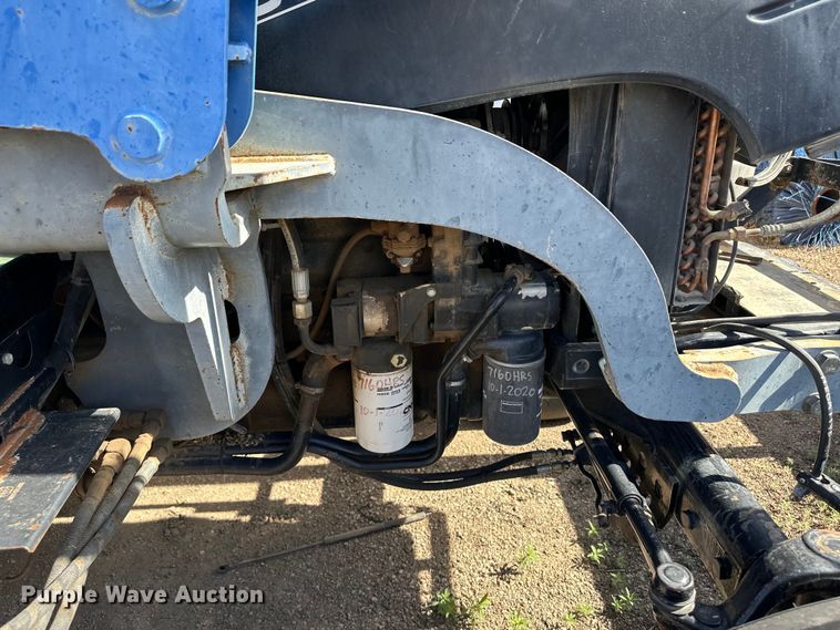 image for item OI9078 New Holland TL90 tractor