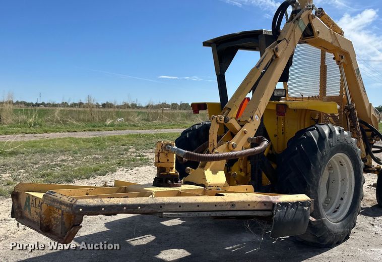 image for item OI9079 Ford Alamo tractor