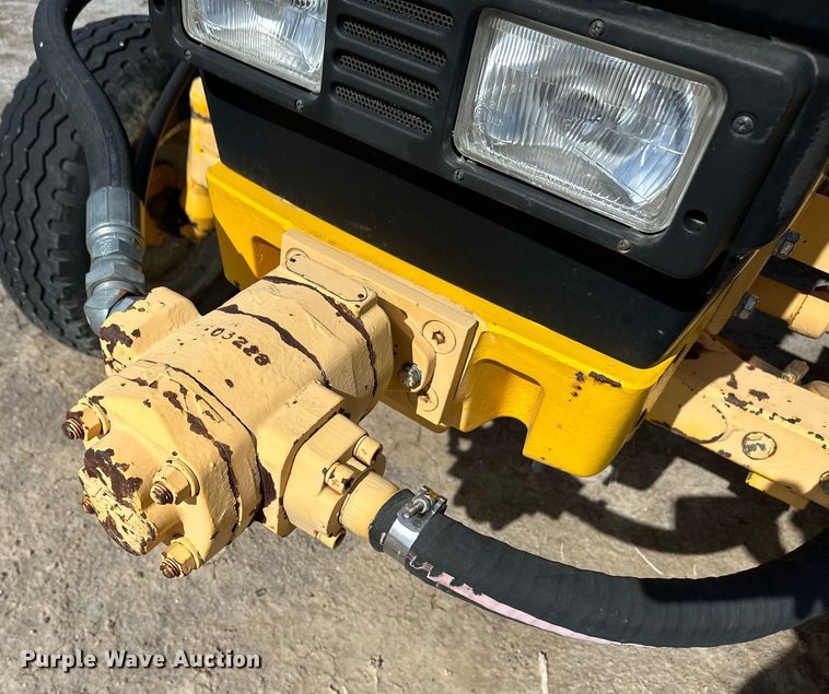 image for item OI9079 Ford Alamo tractor