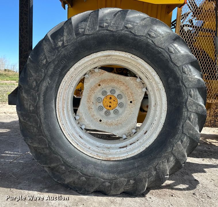 image for item OI9079 Ford Alamo tractor