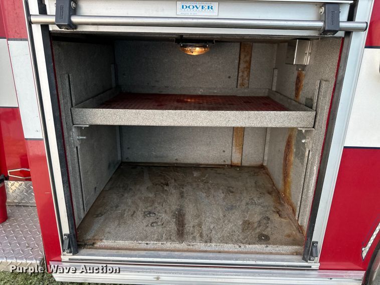 image for item OI9108 1995 Pierce pumper fire truck