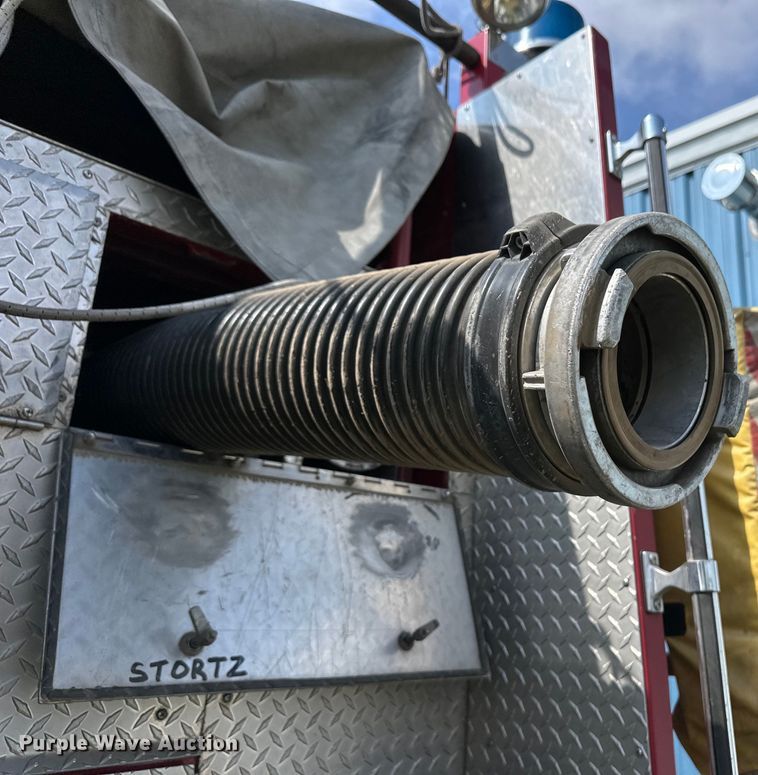 image for item OI9108 1995 Pierce pumper fire truck