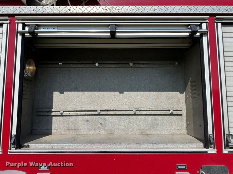 image for item OI9108 1995 Pierce pumper fire truck