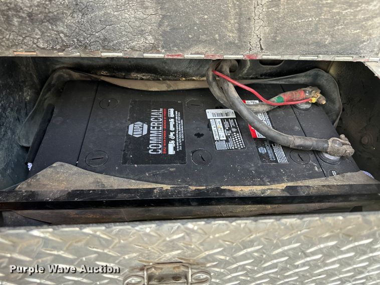 image for item OI9108 1995 Pierce pumper fire truck