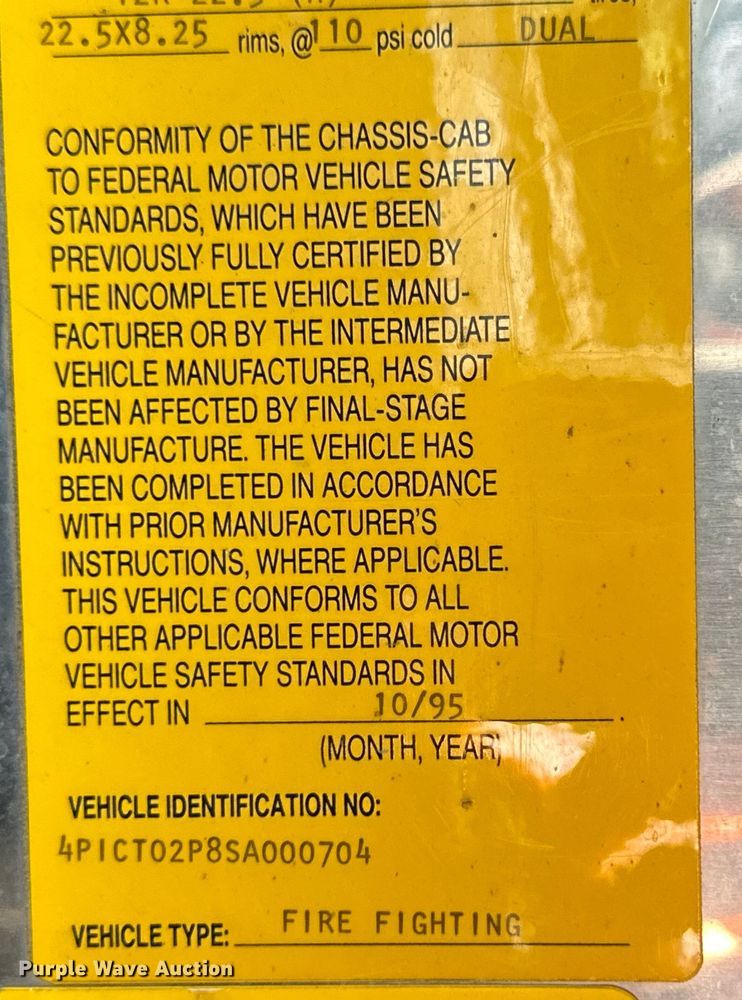 image for item OI9108 1995 Pierce pumper fire truck